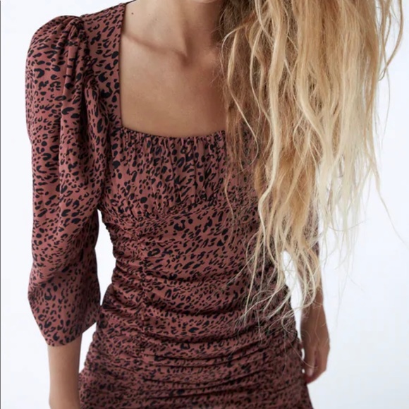 NWT Zara Printed Dress with Draping - Picture 2 of 6